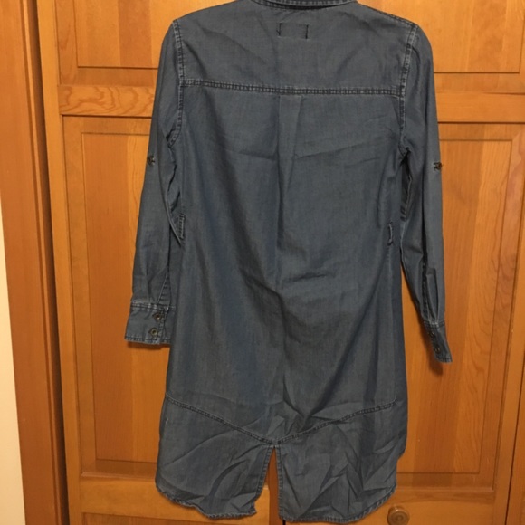 Clothes - Picture 2 of 2